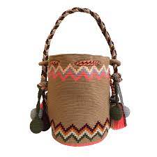 Mochila con trenza mediana